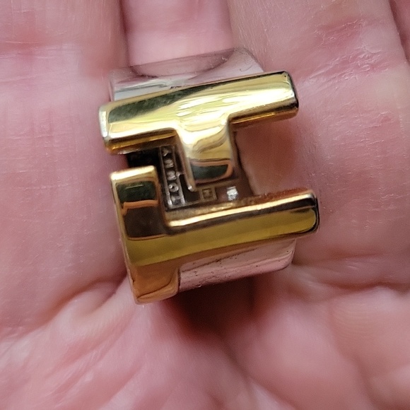 Tommy Hilfiger Two Tone Gold / Silver Ring about 9.5 size - Picture 4 of 6